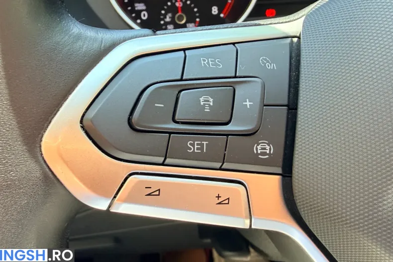 Volkswagen Tiguan din 2022 cu 68.417 km - oferta VOL236735 - foto 27