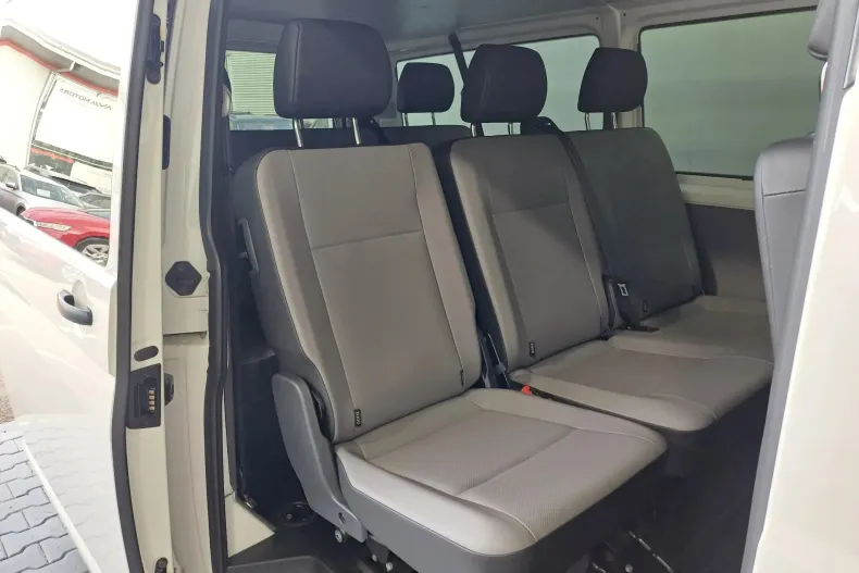 Volkswagen Transporter din 2022 cu 91.442 km - oferta VOL236742 - foto 22