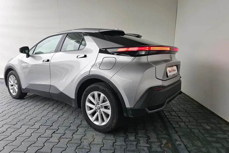 Toyota C-HR din 2025 cu 16.893 km - oferta TOY236745 - foto 3