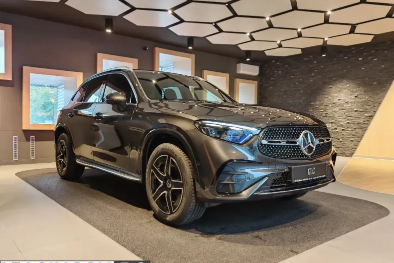 Mercedes-Benz GLC (Clasa GLC) din 2025 cu 1 km - oferta MER236769 - foto 3