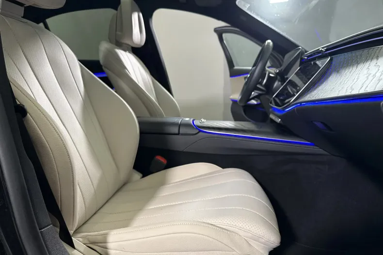 Mercedes-Benz E 220 (Clasa E) din 2025 cu 28.977 km - oferta MER236772 - foto 12