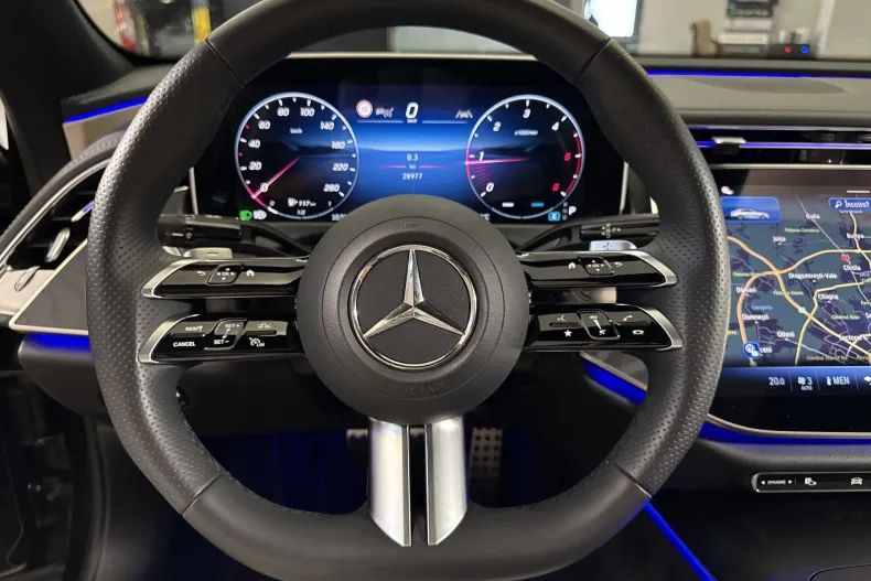 Mercedes-Benz E 220 (Clasa E) din 2025 cu 28.977 km - oferta MER236772 - foto 17