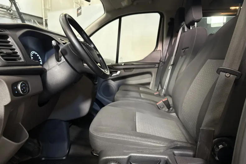 Ford Transit din 2021 cu 75.671 km - oferta FOR236775 - foto 21