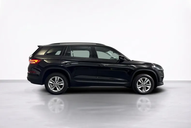 Skoda Kodiaq din 2022 cu 73.551 km - oferta SKO236780 - foto 6