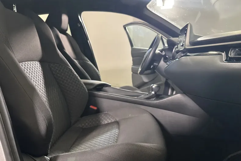 Toyota C-HR din 2021 cu 53.004 km - oferta TOY236781 - foto 11