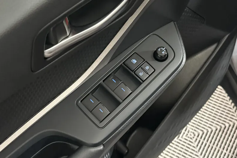 Toyota C-HR din 2021 cu 53.004 km - oferta TOY236781 - foto 14