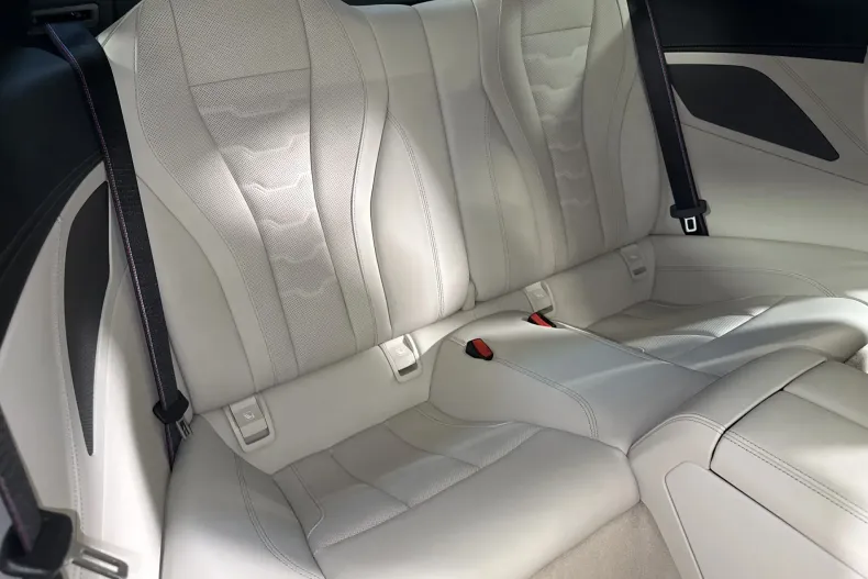 BMW M8 (Seria 8) din 2023 cu 13.735 km - oferta BMW236783 - foto 12