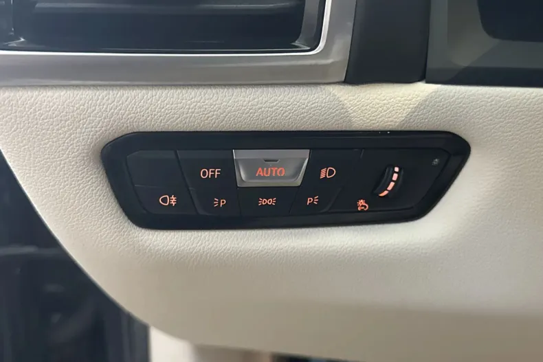BMW M8 (Seria 8) din 2023 cu 13.735 km - oferta BMW236783 - foto 15