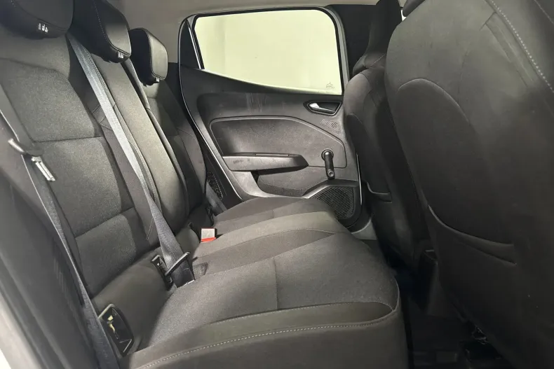 Renault Clio din 2022 cu 123.448 km - oferta REN236788 - foto 12