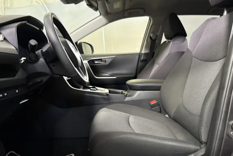 Toyota RAV4 din 2024 cu 22.218 km - oferta TOY236796 - foto 21