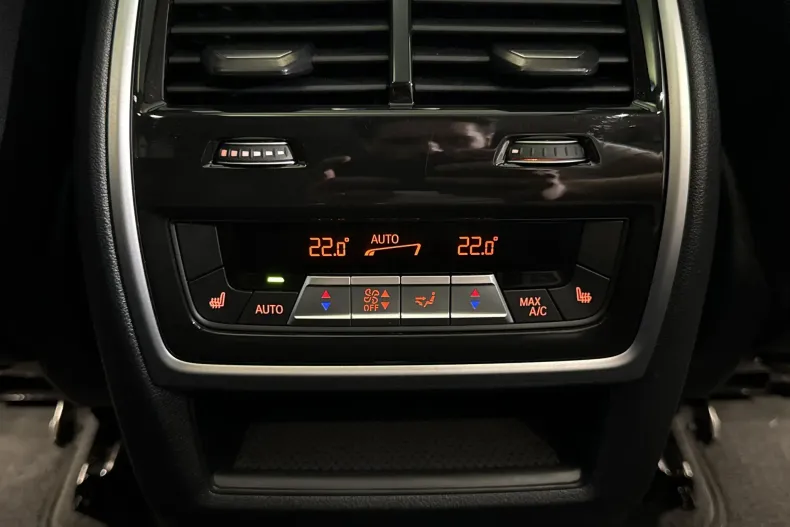 BMW X5 (Seria X) din 2023 cu 122.403 km - oferta BMW236802 - foto 24