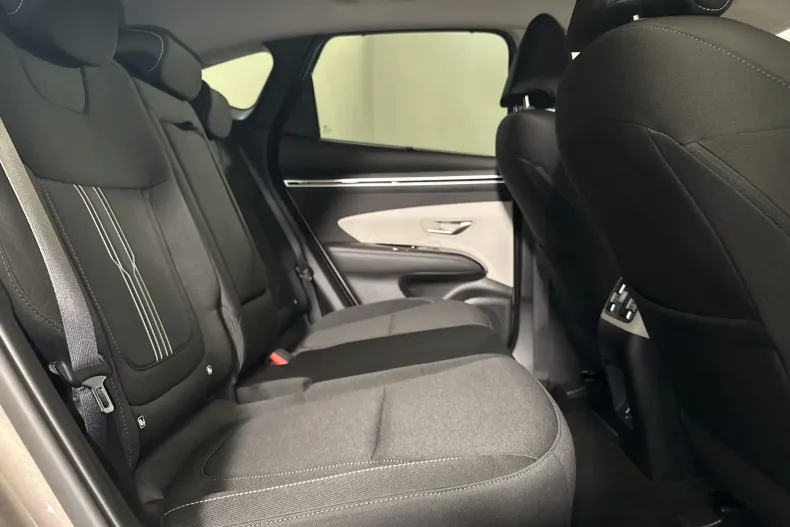 Hyundai Tucson din 2021 cu 104.888 km - oferta HYU236807 - foto 12