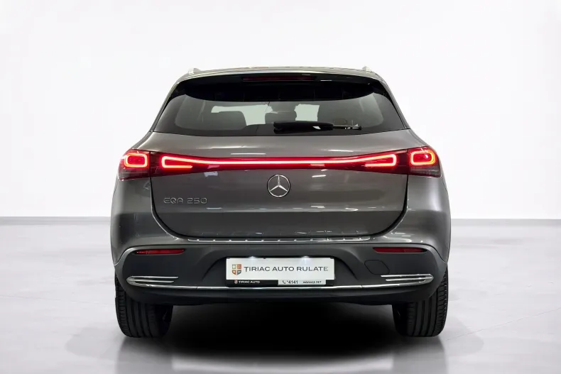 Mercedes-Benz EQA (Clasa GLA) din 2022 cu 66.169 km - oferta MER236808 - foto 4