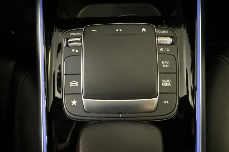 Mercedes-Benz EQA (Clasa GLA) din 2022 cu 66.169 km - oferta MER236808 - foto 17