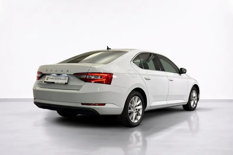 Skoda Superb din 2020 cu 134.726 km - oferta SKO236809 - foto 5