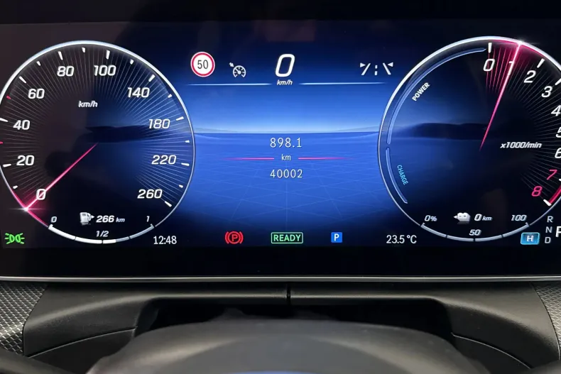 Mercedes-Benz C 300 (Clasa C) din 2023 cu 40.002 km - oferta MER236811 - foto 10