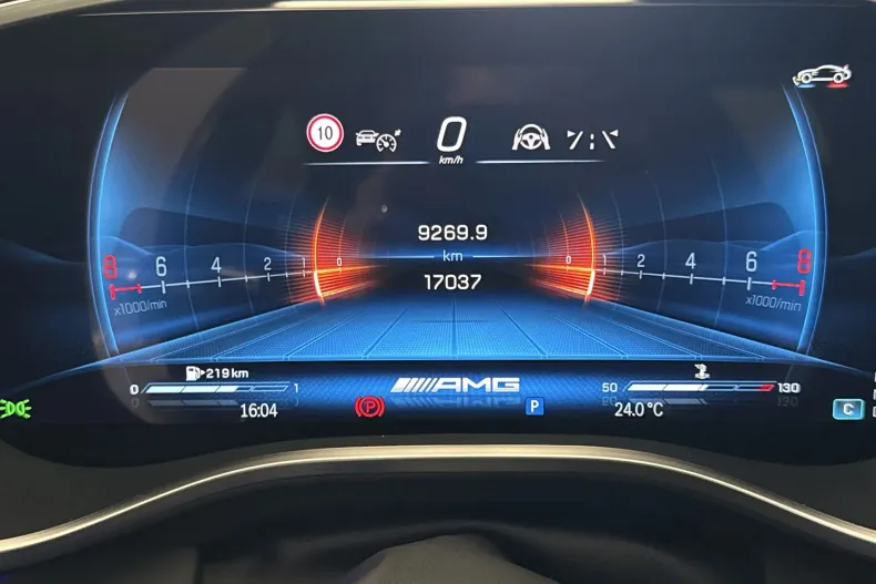 Mercedes-Benz AMG GT (Clasa GT) din 2023 cu 17.037 km - oferta MER236813 - foto 9