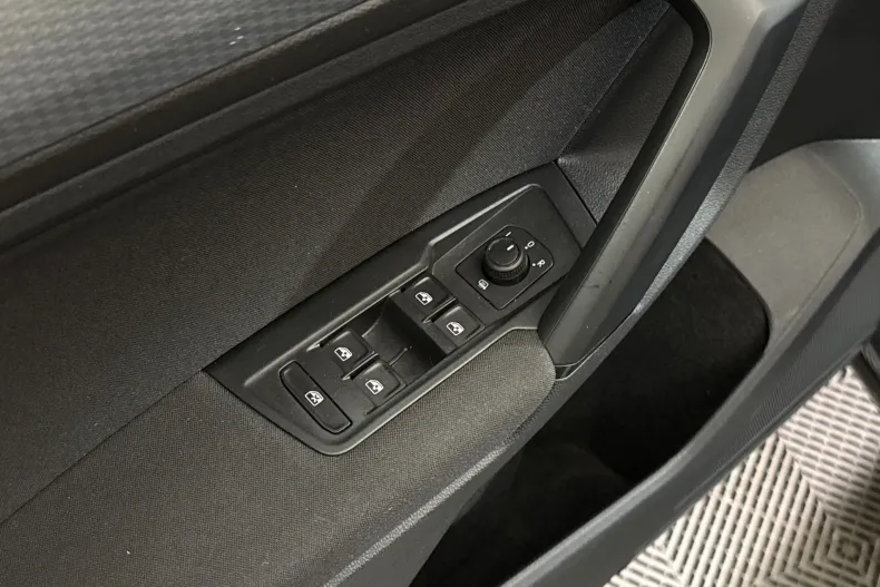 Volkswagen Tiguan din 2021 cu 110.132 km - oferta VOL236814 - foto 14