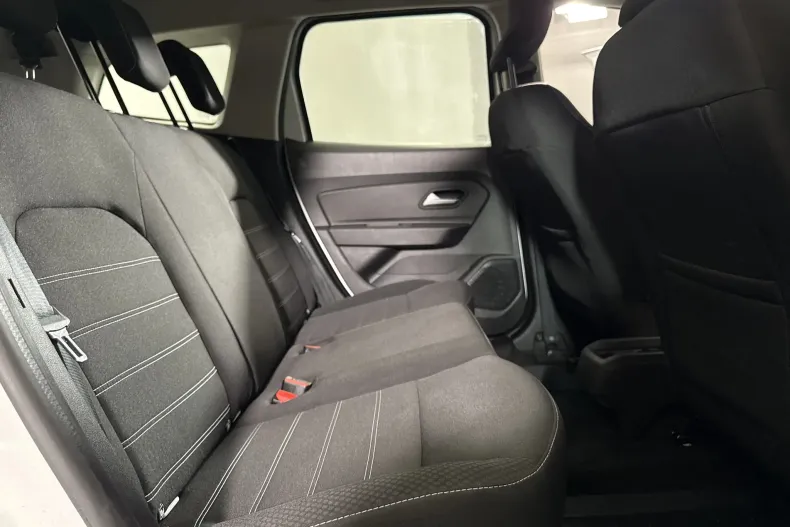 Dacia Duster din 2024 cu 111.993 km - oferta DAC236817 - foto 12