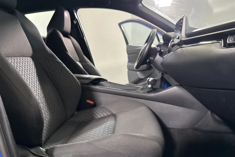 Toyota C-HR din 2021 cu 128.341 km - oferta TOY236821 - foto 11