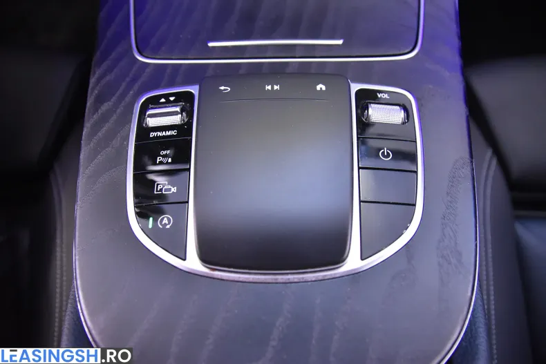 Mercedes-Benz E 200 (Clasa E) din 2020 cu 96.936 km - oferta MER236826 - foto 17