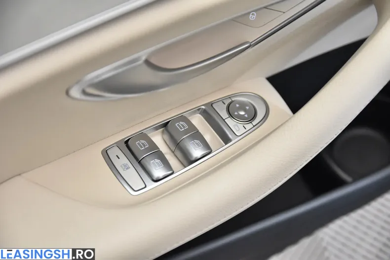 Mercedes-Benz E 200 (Clasa E) din 2020 cu 125.053 km - oferta MER236830 - foto 14