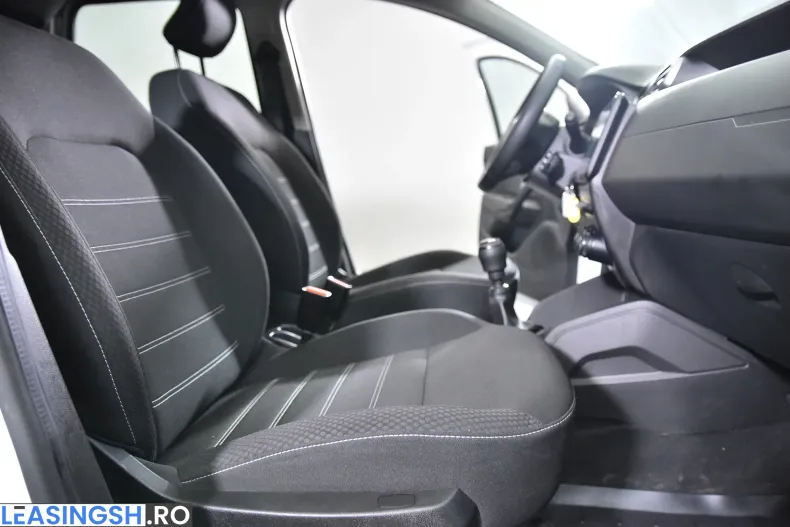 Dacia Duster din 2023 cu 103.902 km - oferta DAC236831 - foto 11