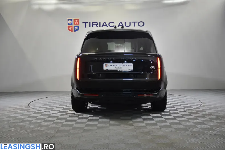 Land Rover Range Rover din 2023 cu 44.250 km - oferta LAN236852 - foto 4