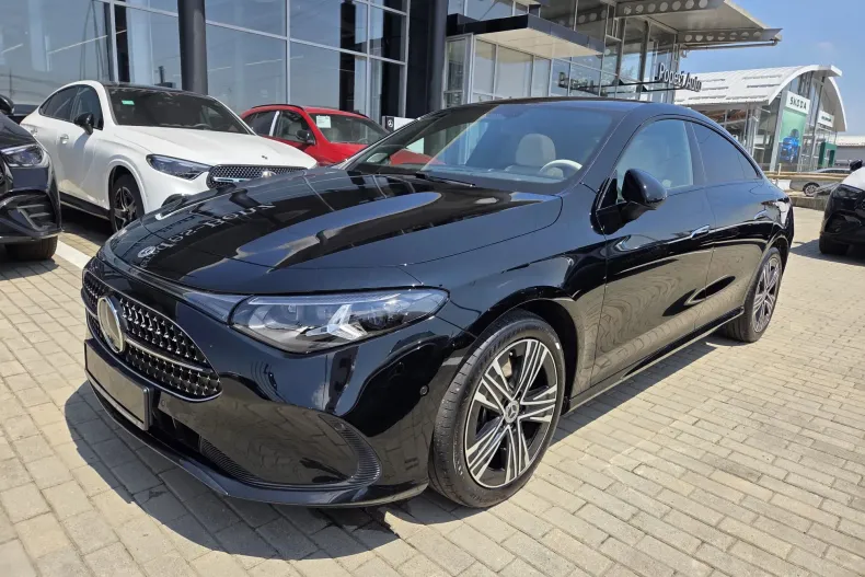 Mercedes-Benz CLA 200 (Clasa CLA) din 2025 cu 3.500 km - oferta MER236857 - foto 1