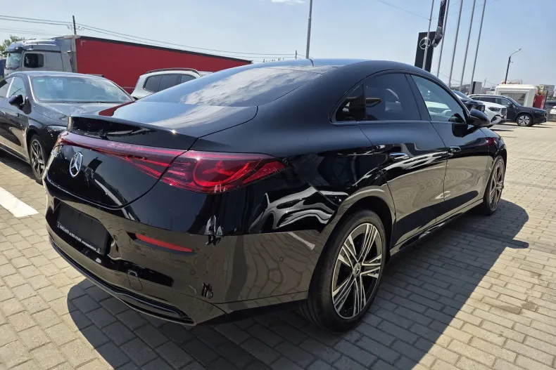 Mercedes-Benz CLA 200 (Clasa CLA) din 2025 cu 3.500 km - oferta MER236857 - foto 7