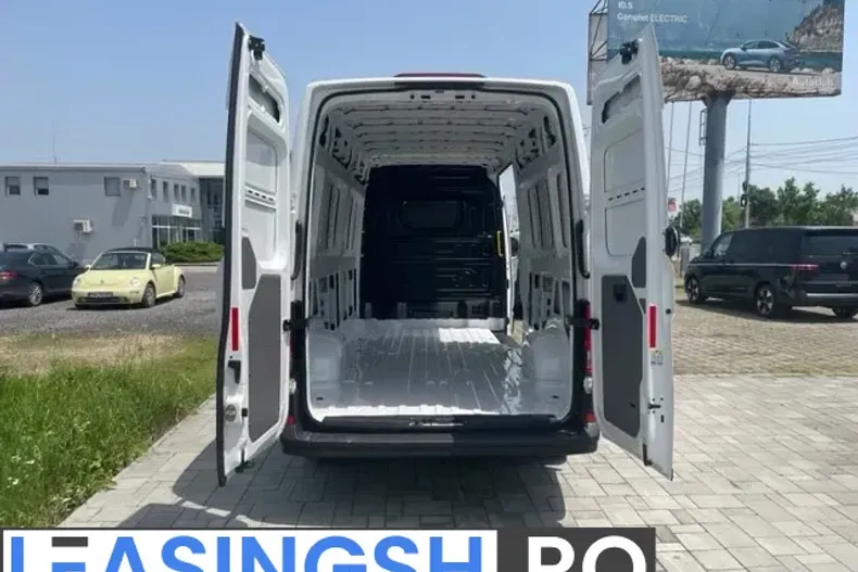 Volkswagen Crafter din 2026 cu 1 km - oferta VOL236878 - foto 8