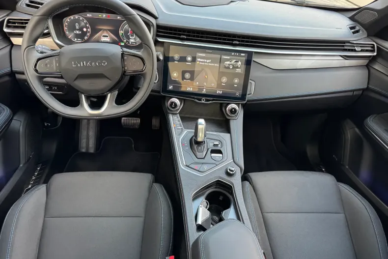 Lynk & Co 01 din 2025 cu 16.000 km - oferta LYN236879 - foto 14