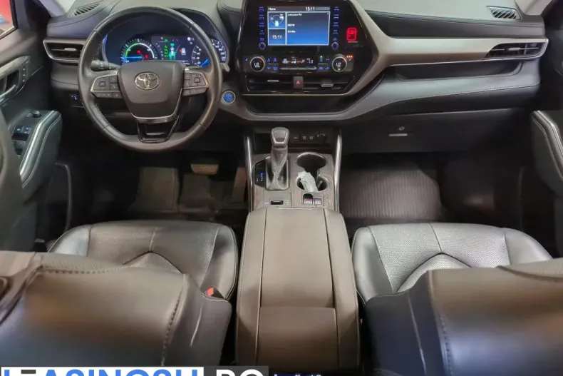 Toyota Highlander din 2021 cu 86.795 km - oferta TOY236881 - foto 3
