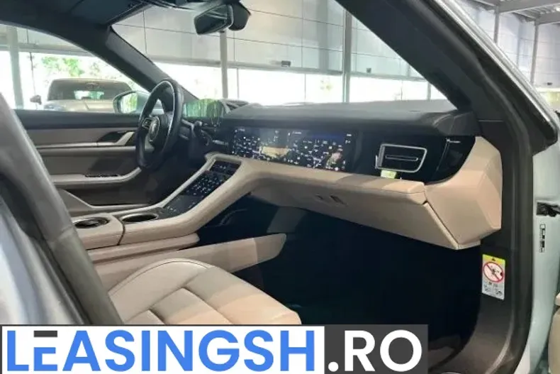 Porsche Taycan din 2022 cu 43.300 km - oferta POR236882 - foto 3