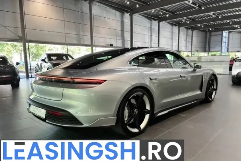 Porsche Taycan din 2022 cu 43.300 km - oferta POR236882 - foto 8