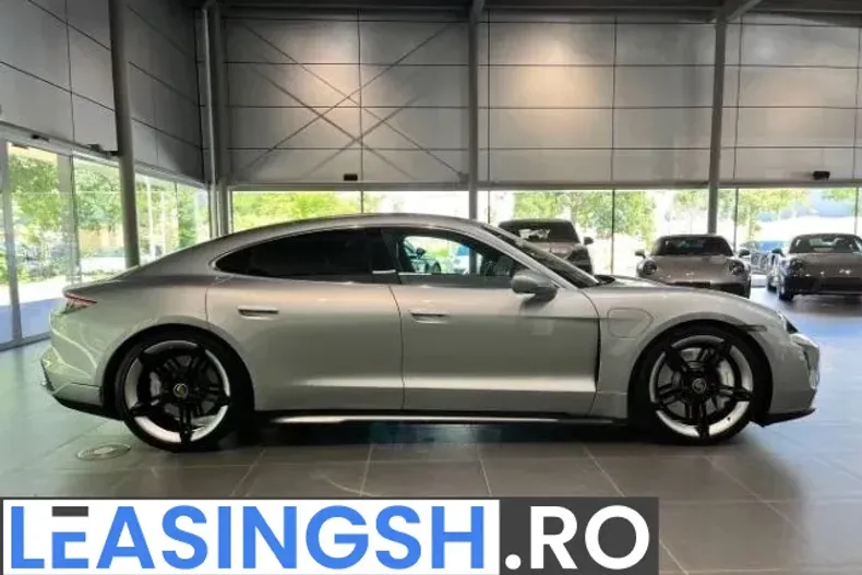 Porsche Taycan din 2022 cu 43.300 km - oferta POR236882 - foto 9