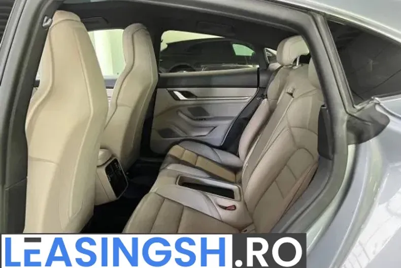 Porsche Taycan din 2022 cu 43.300 km - oferta POR236882 - foto 27