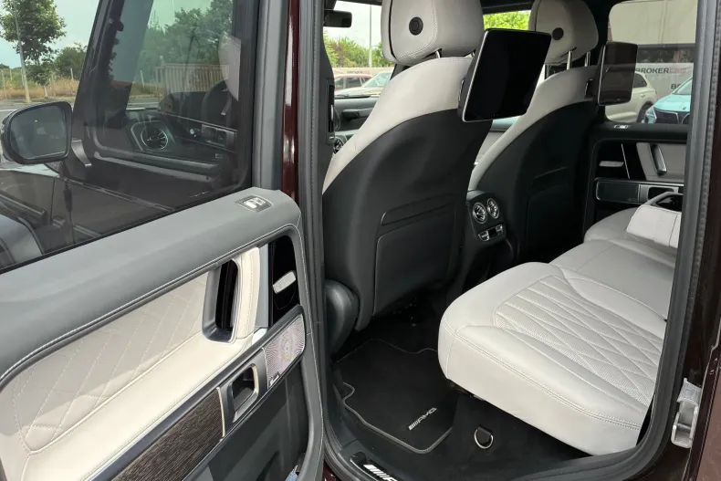 Mercedes-Benz G 63 AMG (Clasa G) din 2025 cu 7.653 km - oferta MER236885 - foto 8