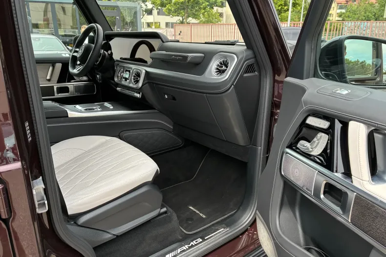 Mercedes-Benz G 63 AMG (Clasa G) din 2025 cu 7.653 km - oferta MER236885 - foto 13