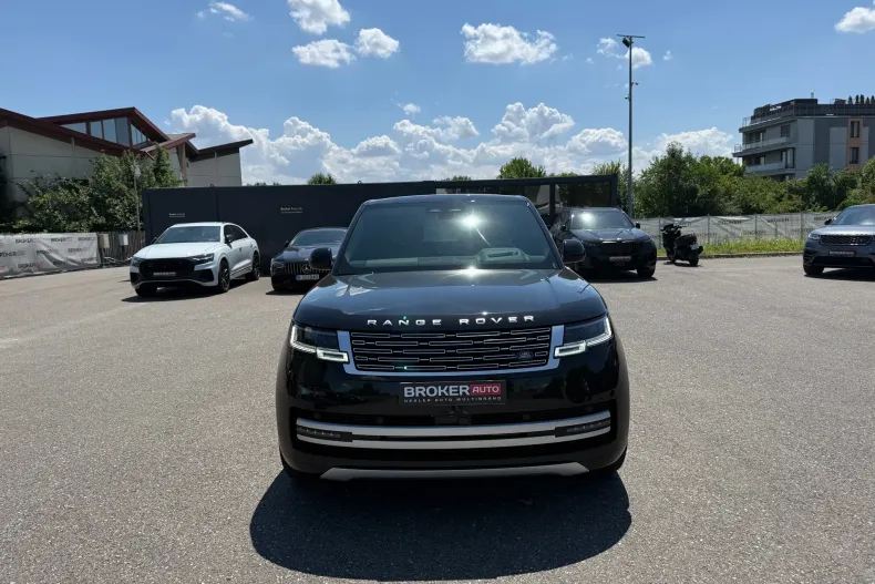 Land Rover Range Rover din 2024 cu 30.564 km - oferta LAN236886 - foto 2