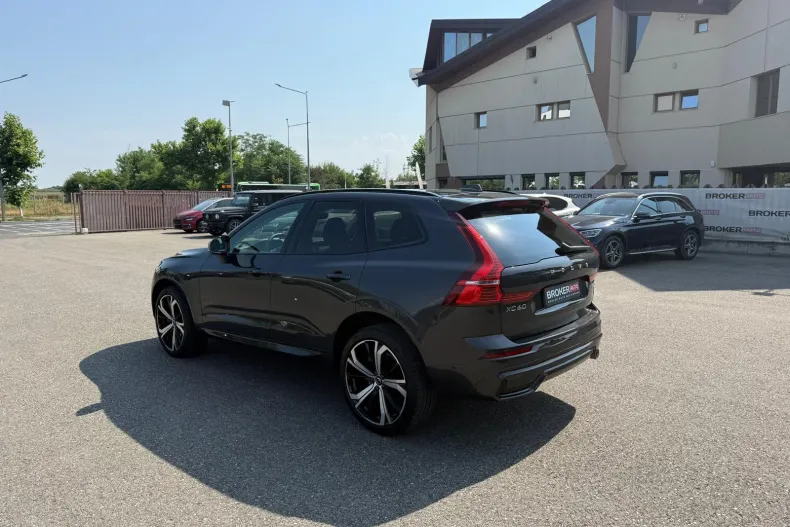 Volvo XC60 din 2023 cu 88.188 km - oferta VOL236887 - foto 4