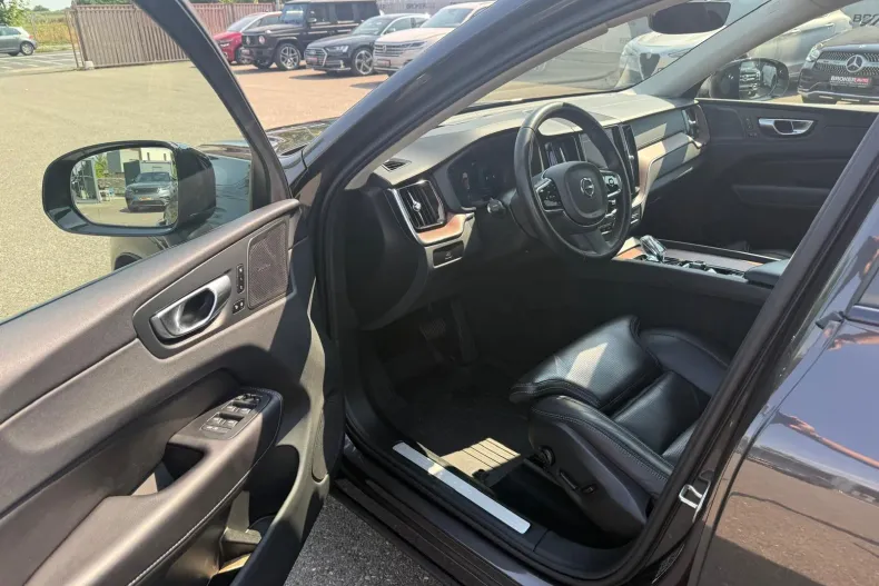 Volvo XC60 din 2023 cu 88.188 km - oferta VOL236887 - foto 7