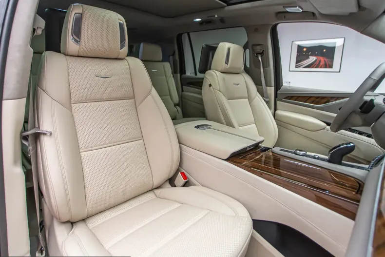 Cadillac Escalade din 2023 cu 69.000 km - oferta CAD236891 - foto 12