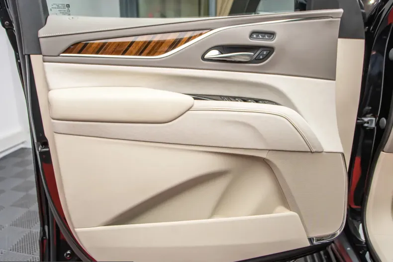 Cadillac Escalade din 2023 cu 69.000 km - oferta CAD236891 - foto 16