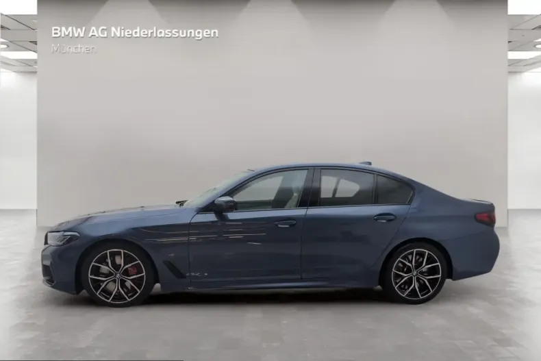BMW M550 (Seria 5) din 2023 cu 44.970 km - oferta BMW236904 - foto 2