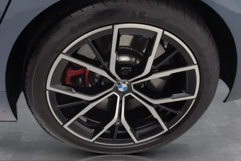 BMW M550 (Seria 5) din 2023 cu 44.970 km - oferta BMW236904 - foto 15