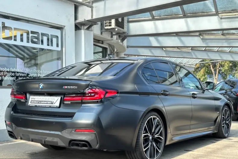 BMW M550 (Seria 5) din 2023 cu 48.909 km - oferta BMW236906 - foto 3