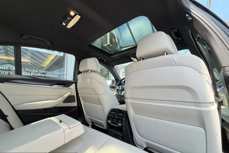 BMW M550 (Seria 5) din 2023 cu 48.909 km - oferta BMW236906 - foto 19