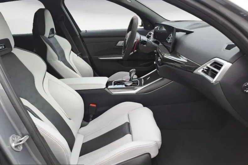 BMW M3 (Seria 3) din 2025 cu 46.901 km - oferta BMW236907 - foto 8