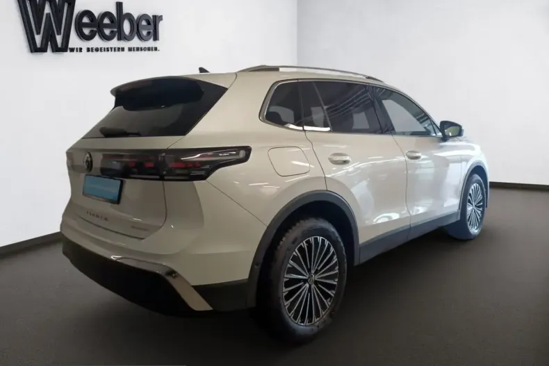 Volkswagen Tiguan din 2025 cu 13.538 km - oferta VOL236915 - foto 13